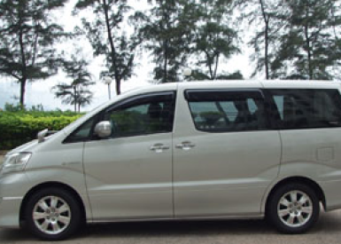 中港跨境租七人車租車包車