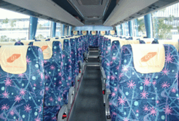 香港租60座旅遊巴租車包車